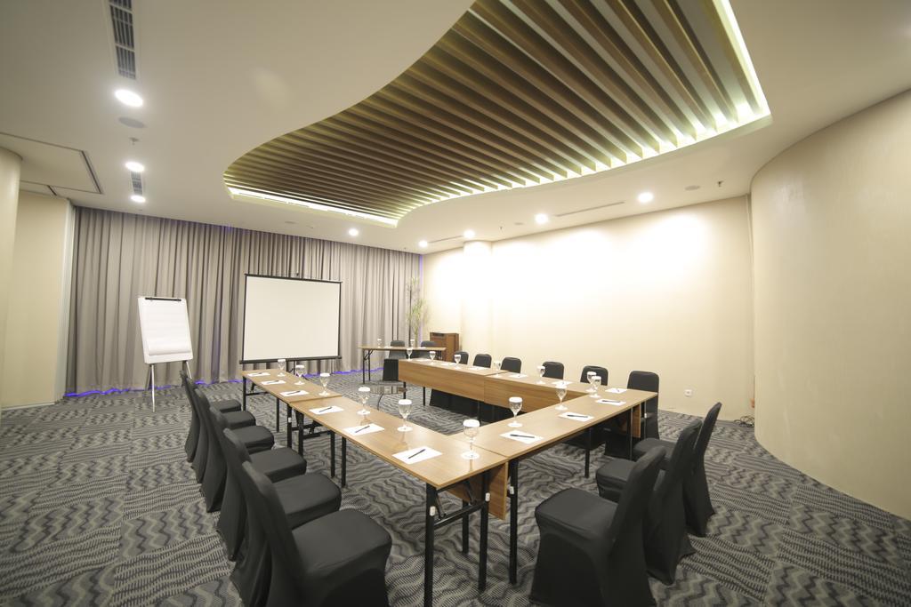 Ozone Hotel Pantai Indah Kapuk Τζακάρτα Εξωτερικό φωτογραφία