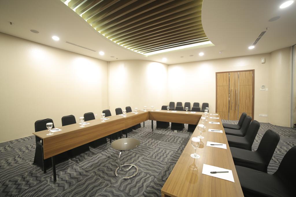 Ozone Hotel Pantai Indah Kapuk Τζακάρτα Εξωτερικό φωτογραφία