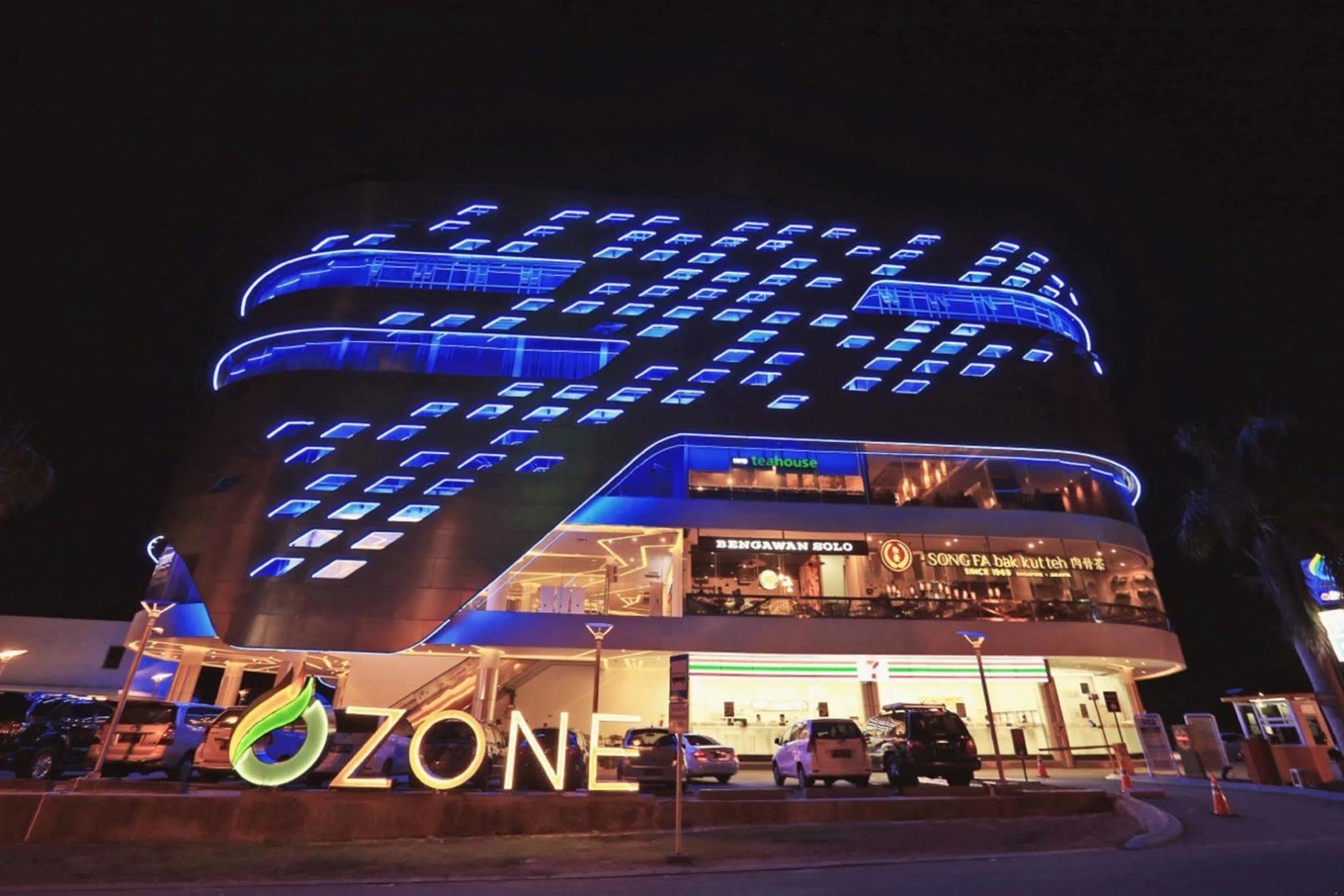Ozone Hotel Pantai Indah Kapuk Τζακάρτα Εξωτερικό φωτογραφία